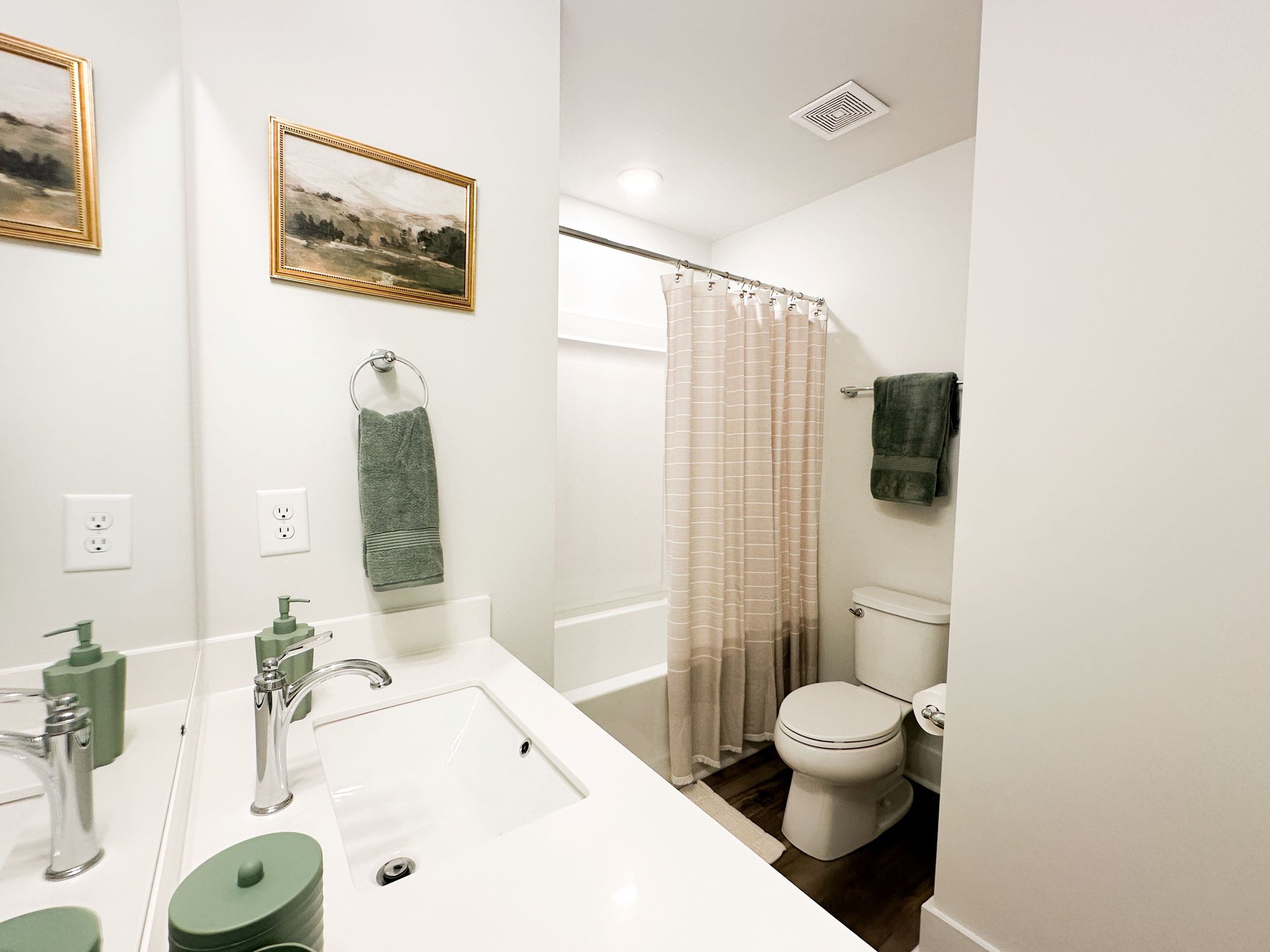 Clairbrook Bathroom 2