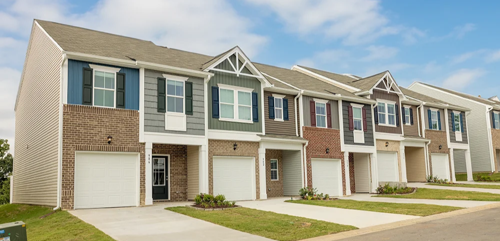 Simmons Trace community shot-1