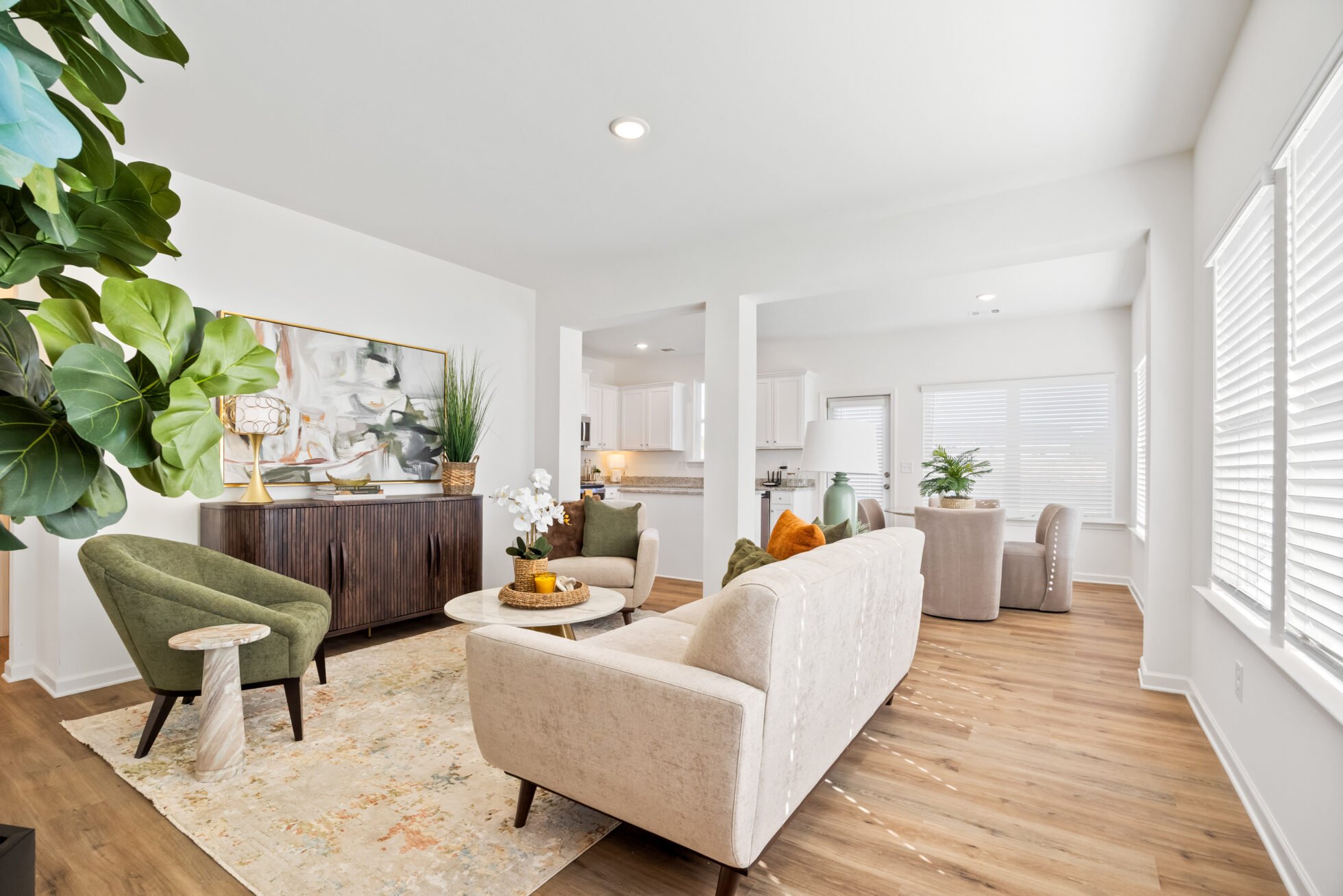 highland pointe - living room